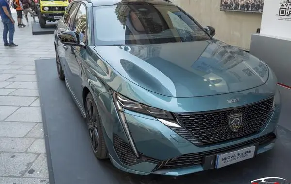 Peugeot 308 SW III (Phase I, 2021)-4