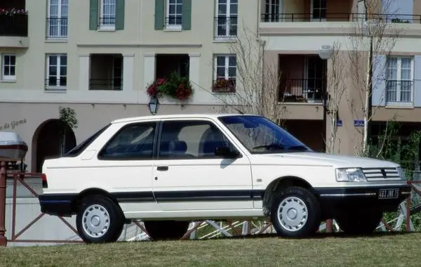Peugeot 309 (3C,3A facelift 1989) 3-door-1