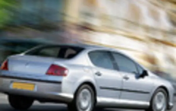 Peugeot 407-4