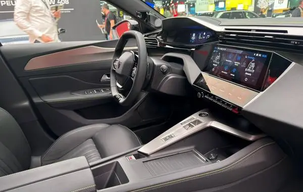 Peugeot 408 (crossover) (Phase II, 2026)-3