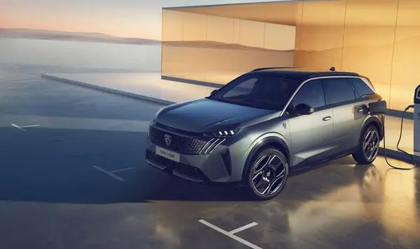 Peugeot 5008 III (Phase I, 2024)-2