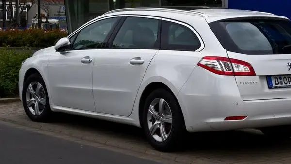 Peugeot 508 I SW (Phase I, 2010)-0