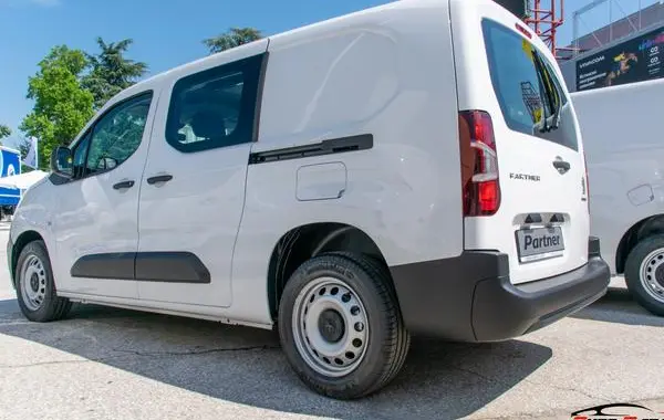 Peugeot Partner III Van Long-2