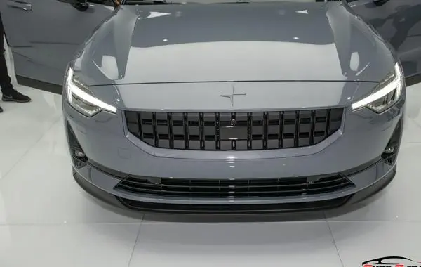 Polestar 2-8
