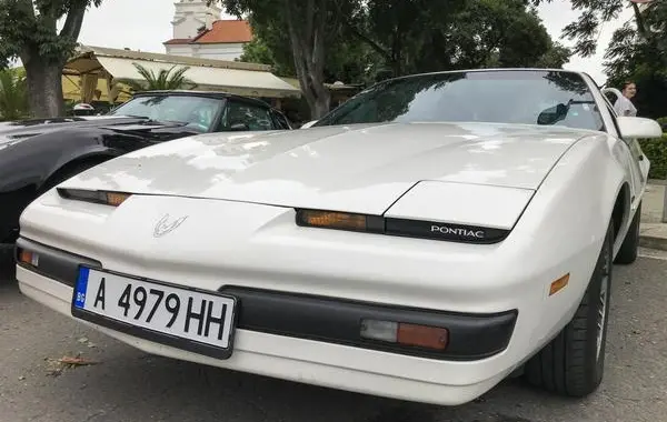 Pontiac Firebird III-4