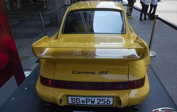 Porsche 911 (964)-1