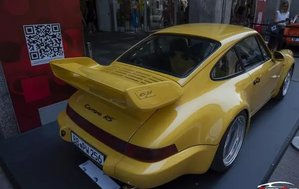 Porsche 911 (964)-3