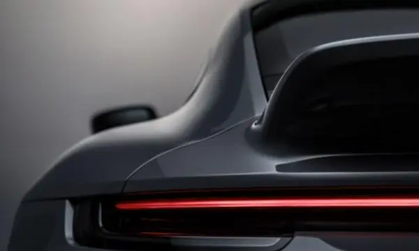 Porsche 911 (992)-1