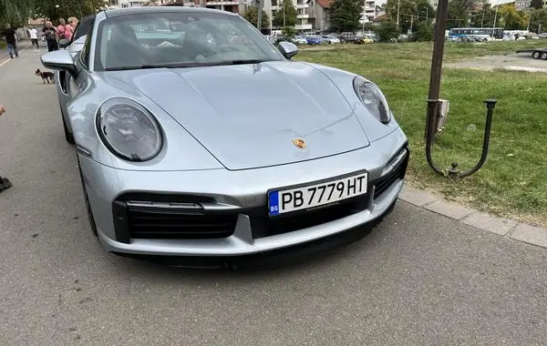 Porsche 911 (992)-0