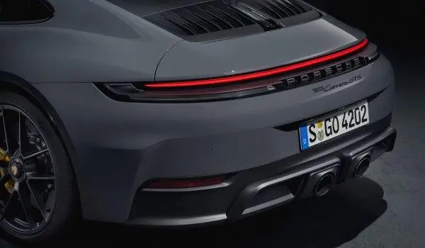 Porsche 911 (992, facelift 2024)-3