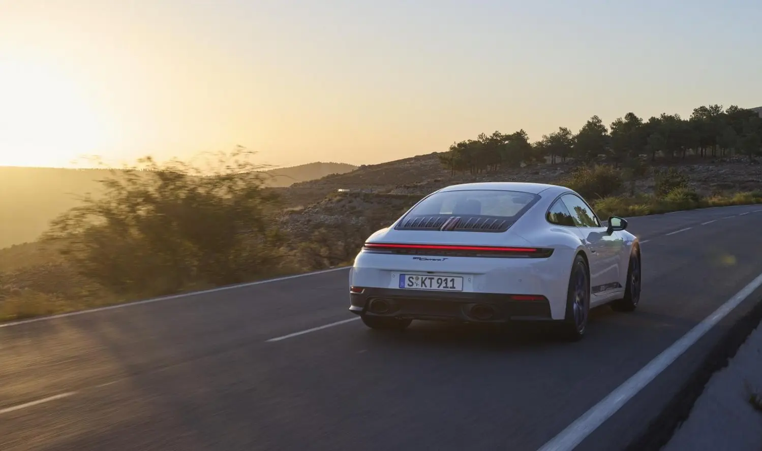 Porsche 911 (992, facelift 2024)-6