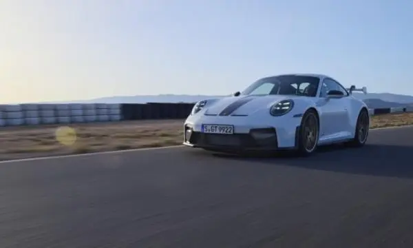Porsche 911 (992, facelift 2024)