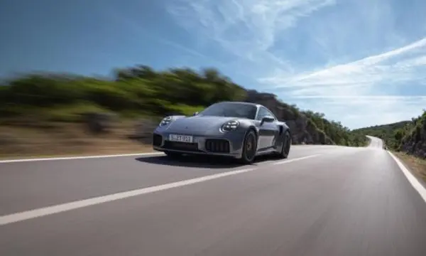 Porsche 911 (992, facelift 2024)