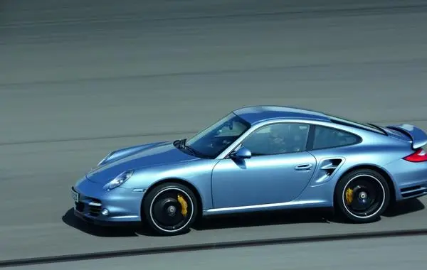 Porsche 911 (997, facelift 2008)-3