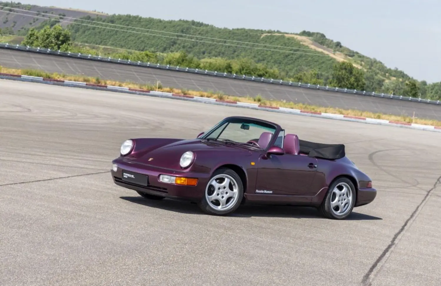 Porsche 911 Cabriolet (964)-6