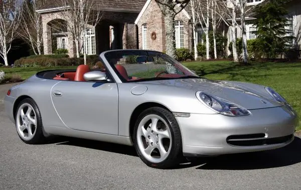 Porsche 911 Cabriolet (996)-1