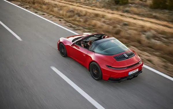 Porsche 911 Targa (992, facelift 2024)-0