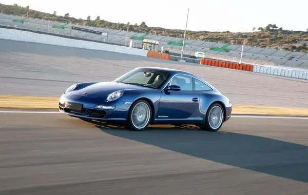 Porsche 911 Targa (997)-1