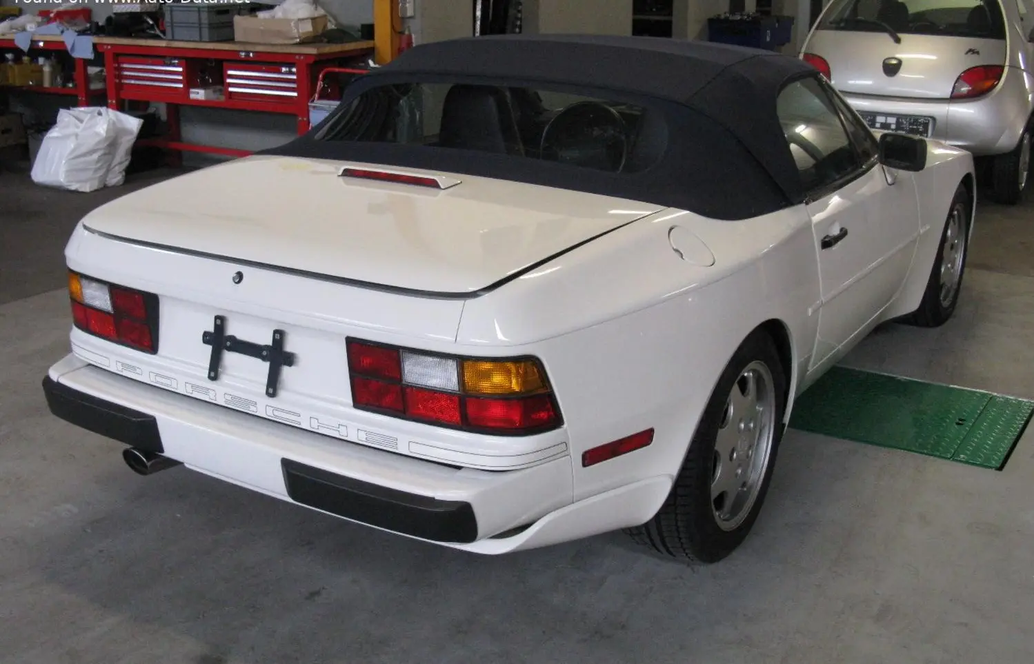 Porsche 944 Cabrio-2