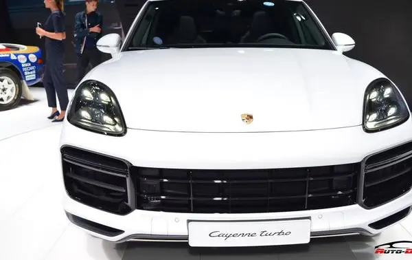 Porsche Cayenne III-1