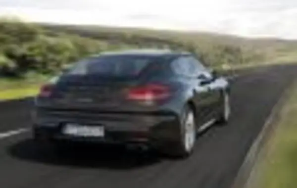 Porsche Panamera (G1 II)-5
