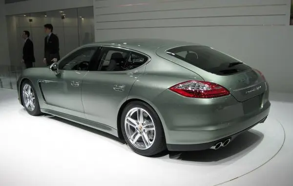 Porsche Panamera (G1)-7