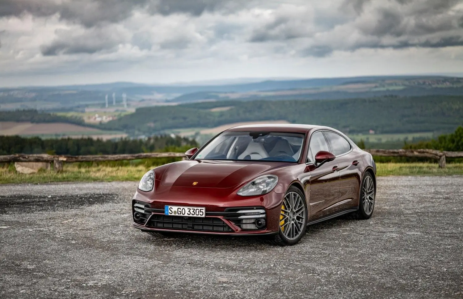 Porsche Panamera (G2 II)-0