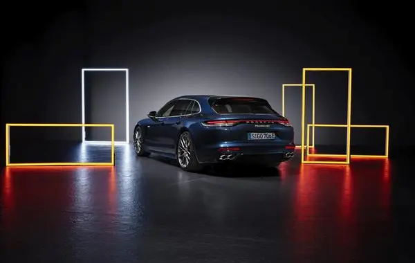 Porsche Panamera (G2 II) Sport Turismo-1