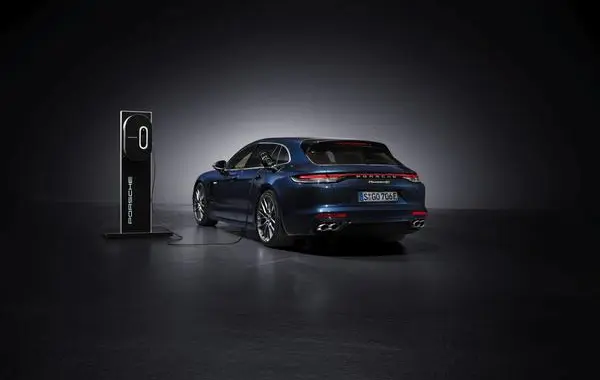 Porsche Panamera (G2 II) Sport Turismo-0