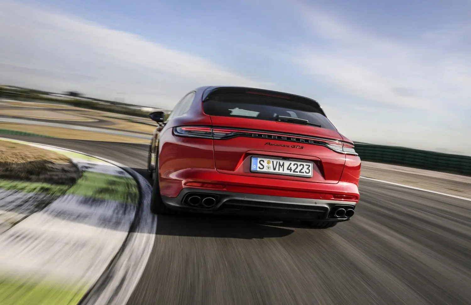 Porsche Panamera (G2 II) Sport Turismo-3
