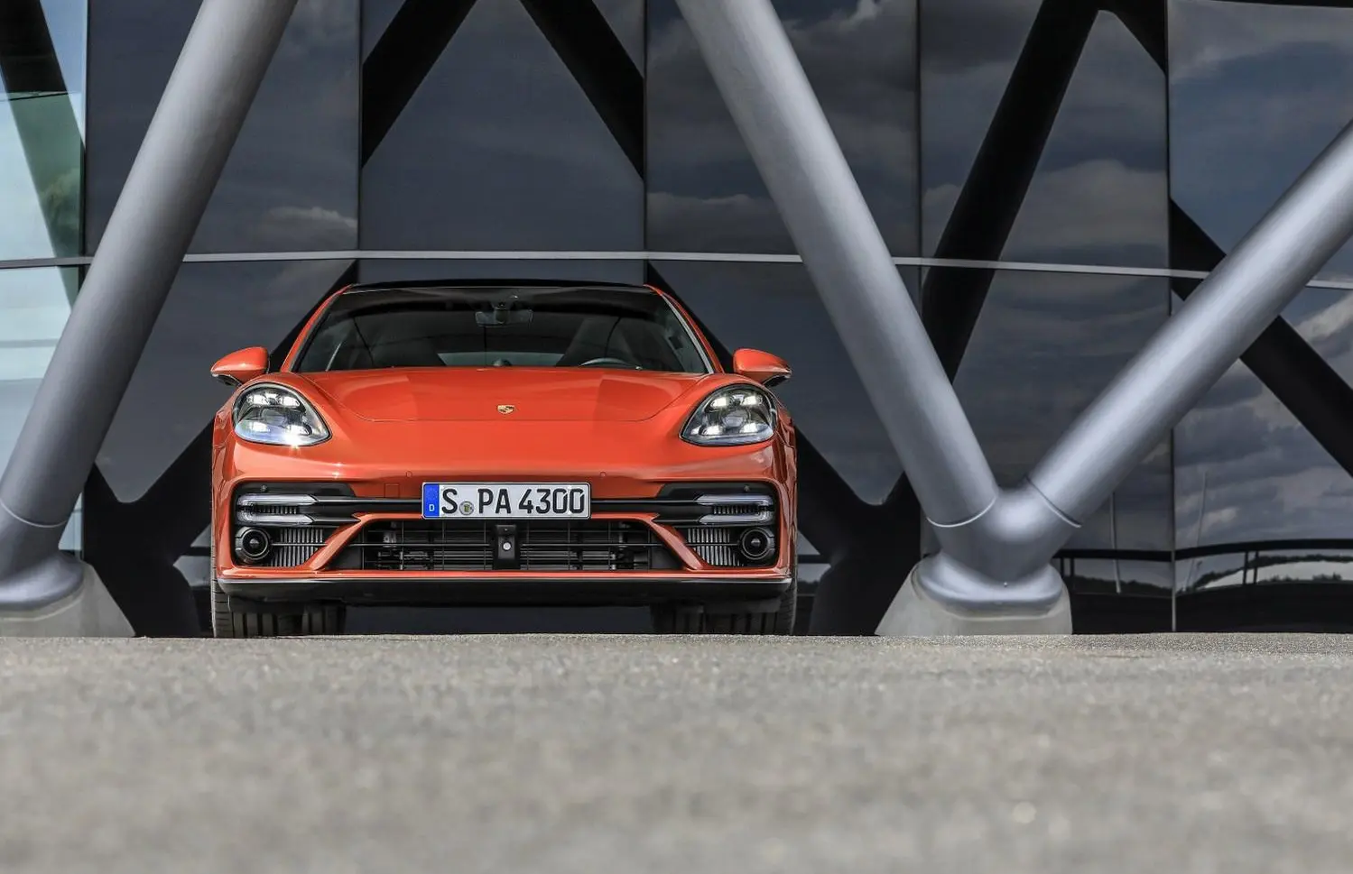 Porsche Panamera (G2 II) Sport Turismo-3