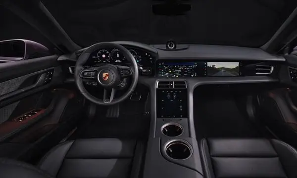 Porsche Taycan Sport Turismo (Y1A, facelift 2024)-2