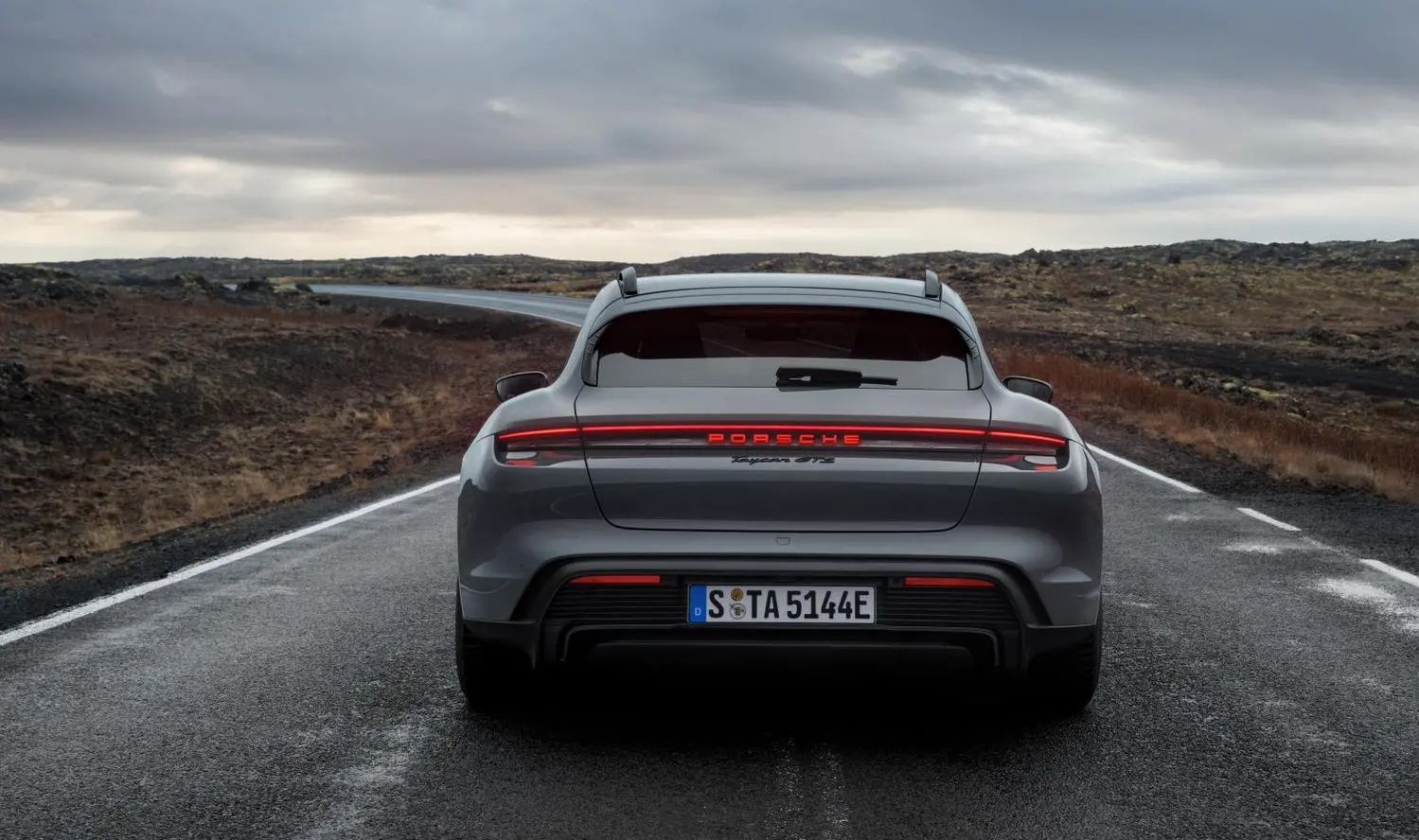 Porsche Taycan Sport Turismo (Y1A, facelift 2024)-2