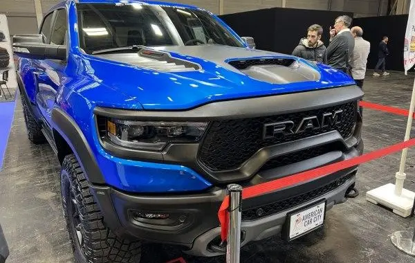 RAM 1500 Crew Cab (DT)
