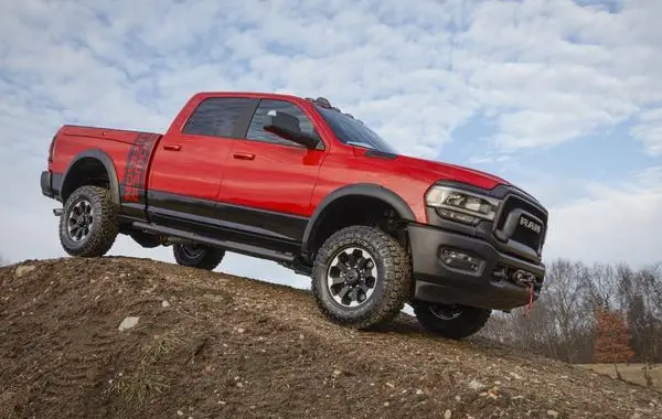 RAM 2500/3500 Crew Cab II (DT)-6