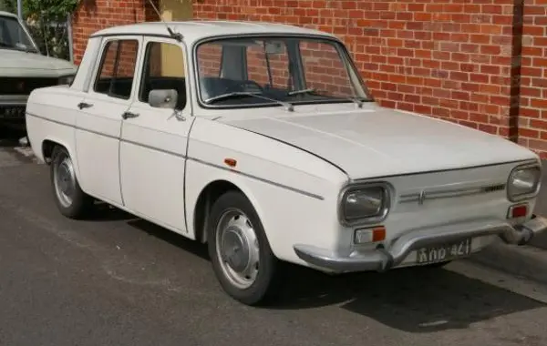 Renault 10 (Phase II, 1967)