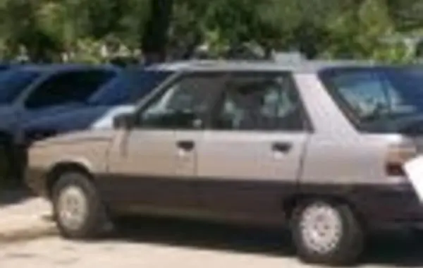 Renault 11 (B/C37)-8