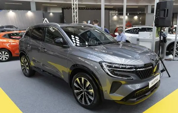 Renault Austral-5