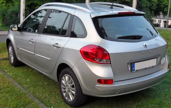 Renault Clio III Grandtour (Phase II, 2009)-0