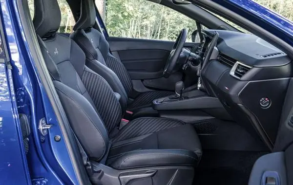 Renault Clio V (Phase II, 2023)-2