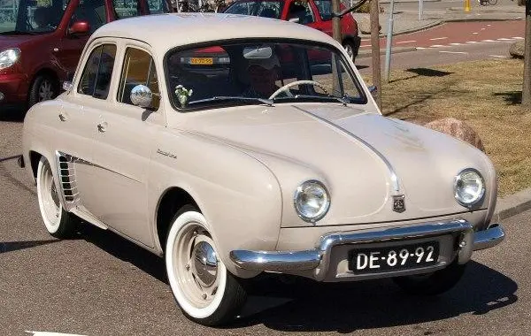 Renault Dauphine