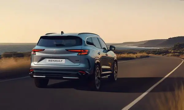 Renault Espace VI (Phase II, 2025)-2