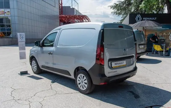 Renault Express II Van-2