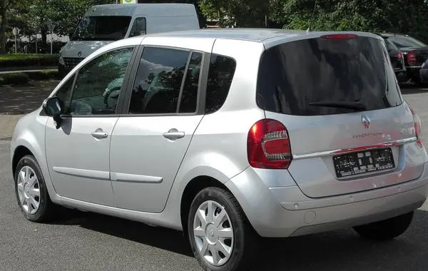Renault Grand Modus (Phase II, 2008)-1