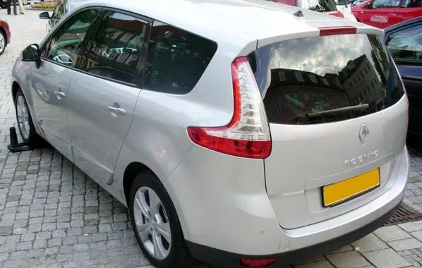 Renault Grand Scenic III (Phase I)-0