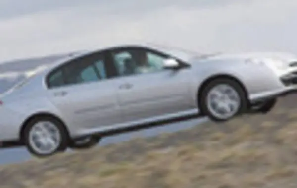Renault Laguna III-2