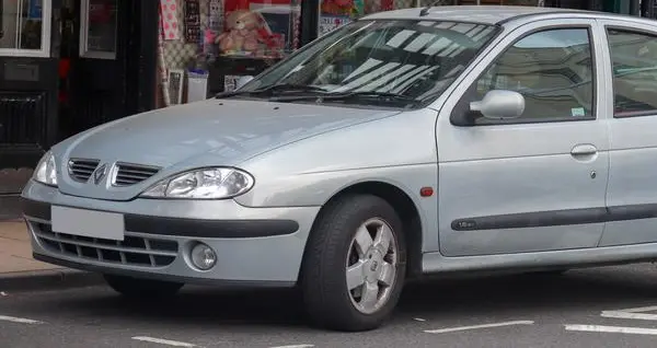 Renault Megane I (Phase II, 1999)-1