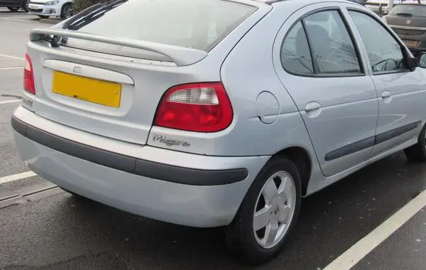 Renault Megane I (Phase II, 1999)-0