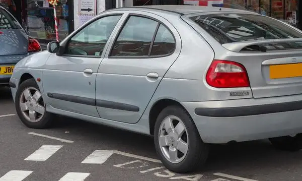 Renault Megane I (Phase II, 1999)-2