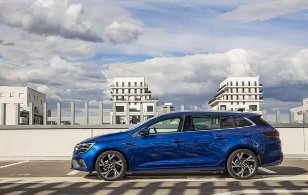 Renault Megane IV (Phase II, 2020) Grandtour-1